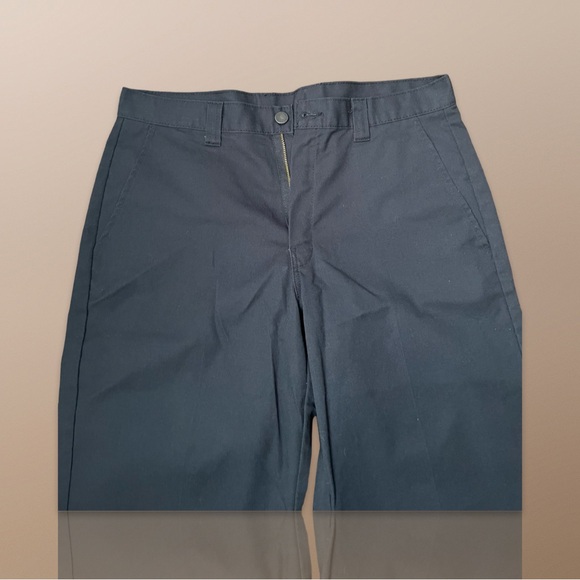 Dickies Regular Fit Cuffed Work Pants size 32x32 color black. - Picture 4 of 7
